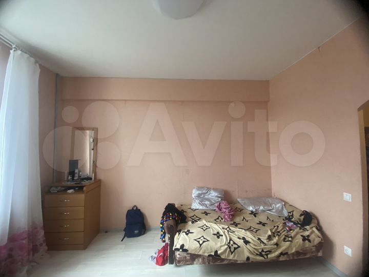 Комната 18,7 м² в 1-к., 4/4 эт.