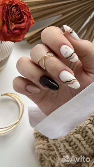 Маникюр на дому