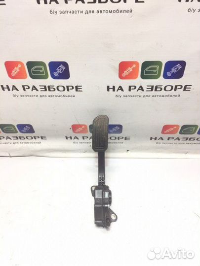 Педаль газа Toyota Corolla E150