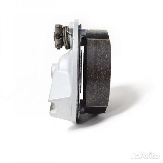 Тормозной барабан + привод спидометра Yamaha Gear