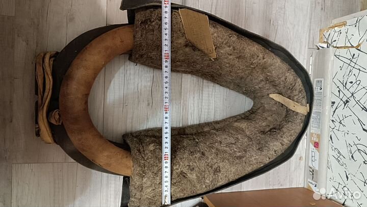 Седëлка и хомут для лошади