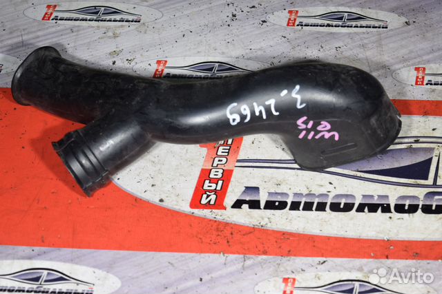 Патрубок воздушного фильтра c Nissan Avenir W11 QG