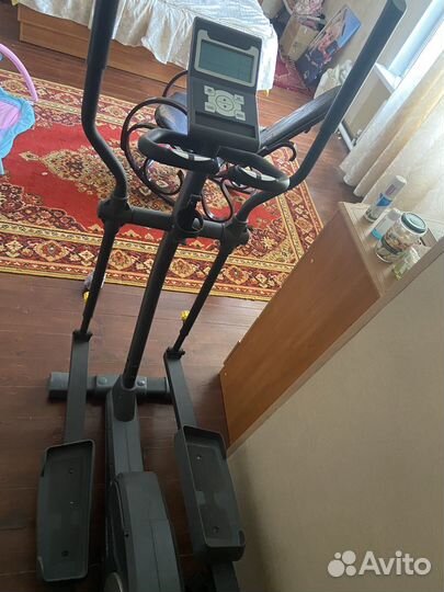 Эллиптический тренажер torneo