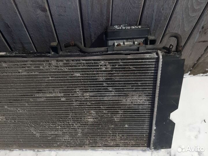 Радиатор тойота авенсис 2 2.0 T250 оригинал