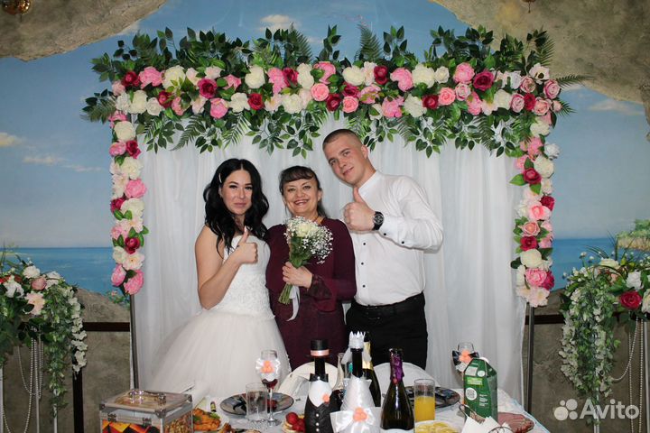 Ведущая поющая Наталья + ди-джей