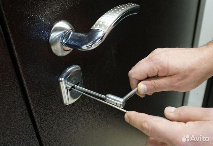 Вскрытие замков авто дверей ремонт замена частник