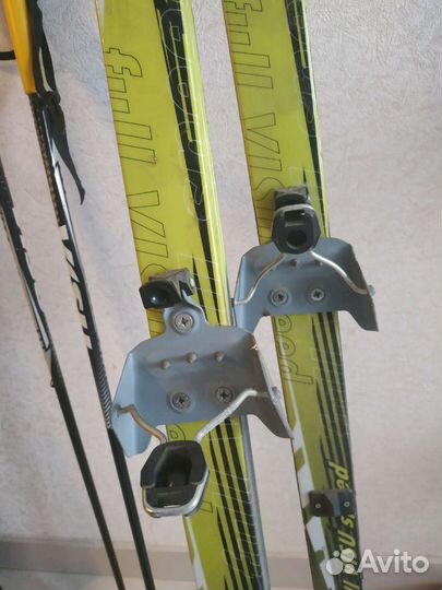 Лыжи 150 см и палки 100 см