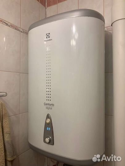 Водонагреватель electrolux ewh 80