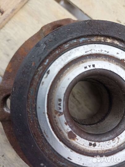 Ступичный подшипник передний Polo / Rapid