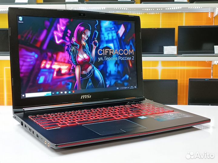 Игровой MSI 15.6