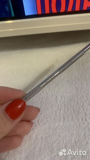 Новая ложечка UNO для чистки лица