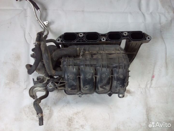 Коллектор впускной. Тойота Королла Е.150