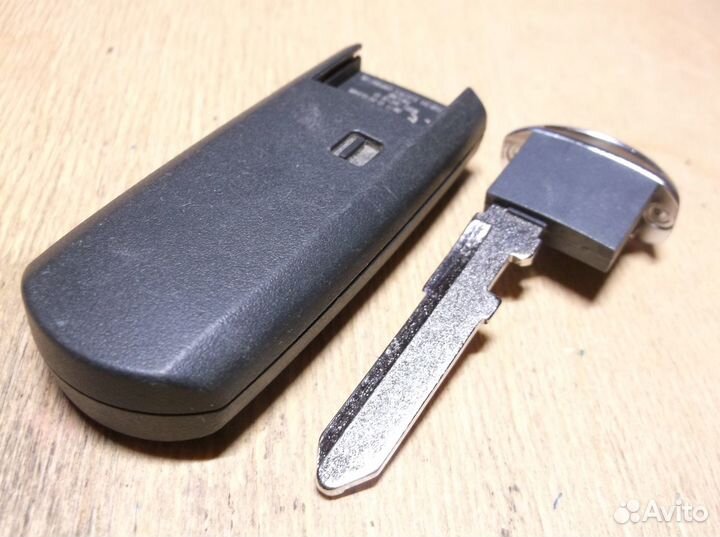 Mazda smart key model: SKE13E-01 hitag-PRO(ID49)