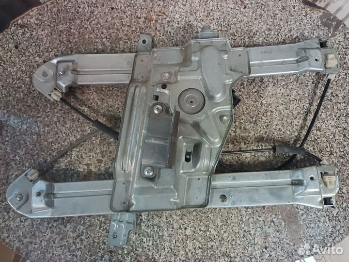 Стеклоподъемник Митцубиси Галант Mitsubishi Galant