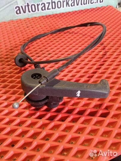 Трос открывания капота Kia Sportage