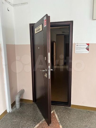 Офис на Красном проспекте в аренду 24,6 м²