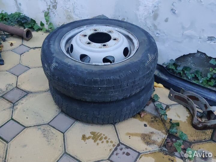 Продаю авто на запчасти