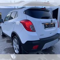 Opel Mokka 1.8 AT, 2015, 108 000 км, с пробегом, цена 1 320 000 руб.