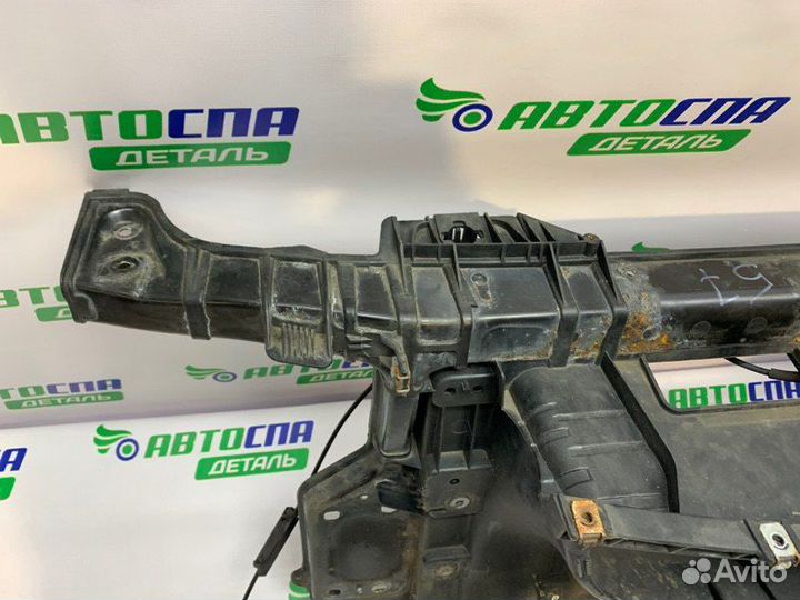 Панель передняя (Телевизор ) Bmw 118D дизель 2008