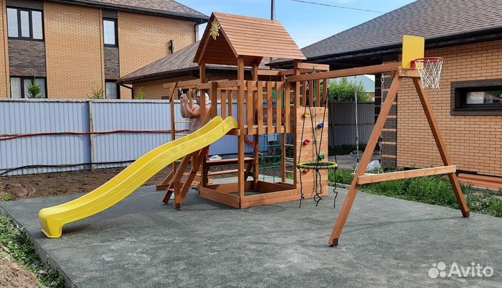 Детские спортивные площадки в Омске