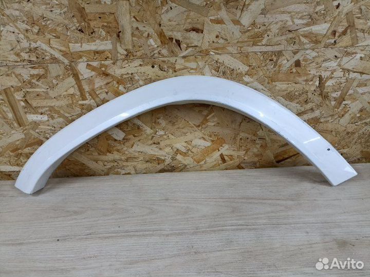 Молдинг на крыло задний правый Mercedes Gls X167