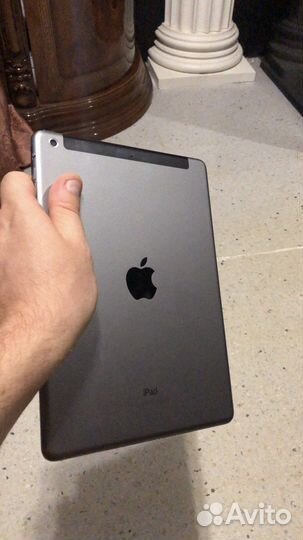 iPad air 1, 32 GB/LTE,сим-карта, (нюанс)