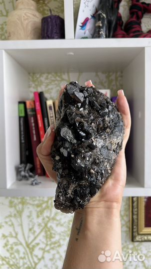 Камни и минералы редкий Морион