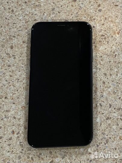 Телефон iPhone X