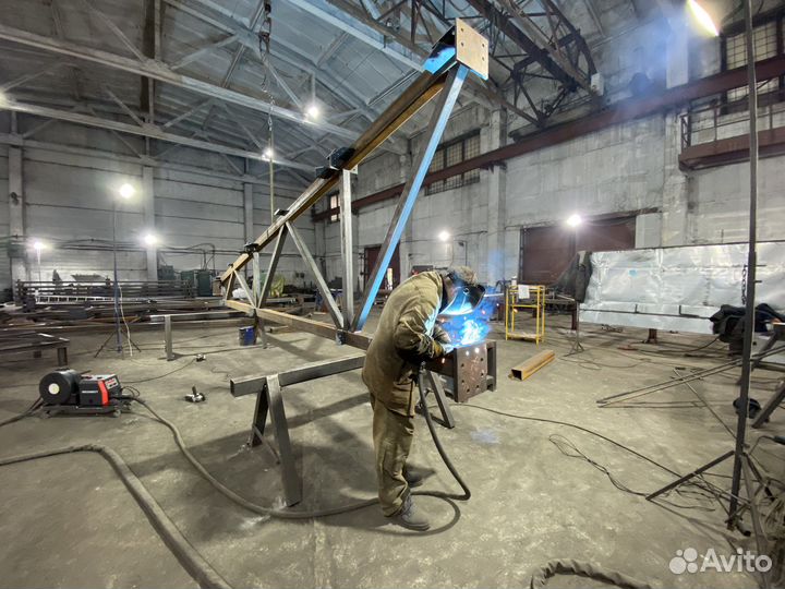 Сварщик на полуавтомат