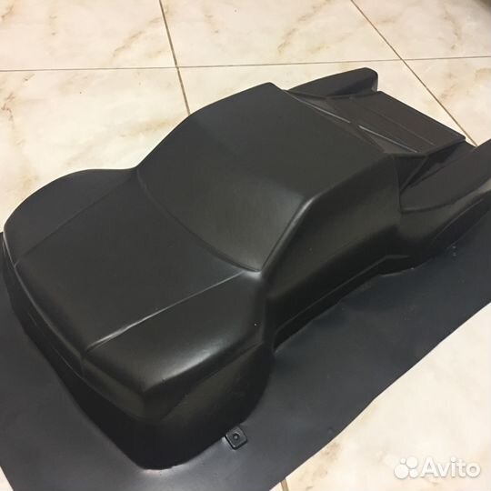 Неубиваемый кузов на Hpi Apache Sc