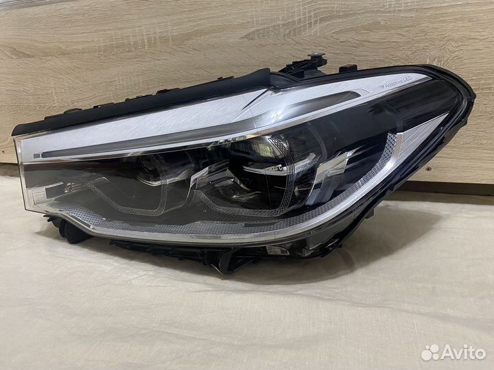 Фара BMW G30 LED Adaptive (левая)