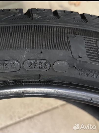 Michelin X-Ice Snow SUV 275/40 R22 108H