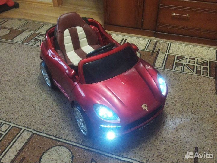 Детский электромобиль бу