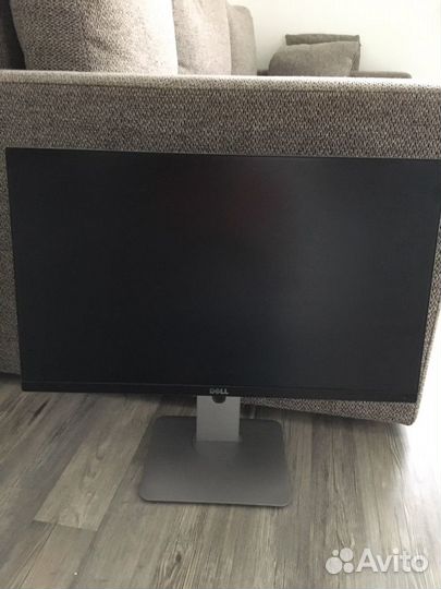 Монитор Dell