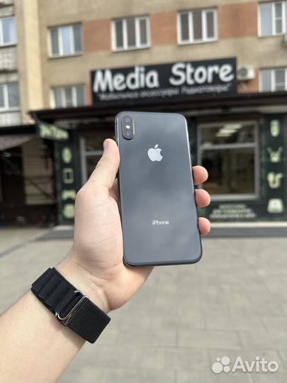 iPhone X, 256 ГБ