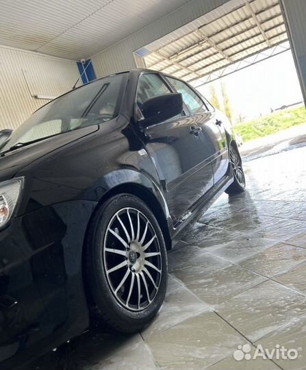 LADA Granta 1.6 МТ, 2017, 140 000 км