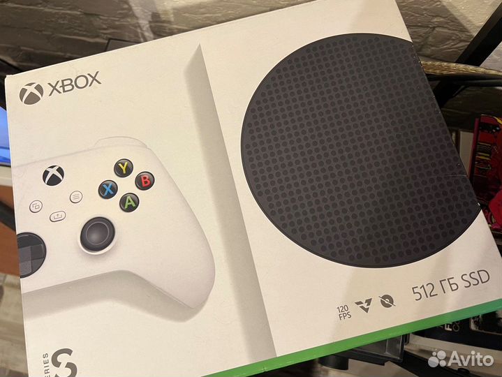Xbox Series S (Ростест) + 7 топовых игр