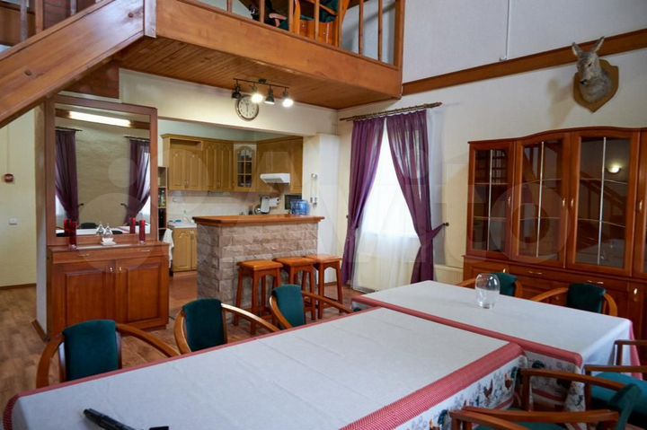 Дом 183,3 м² на участке 1,2 га