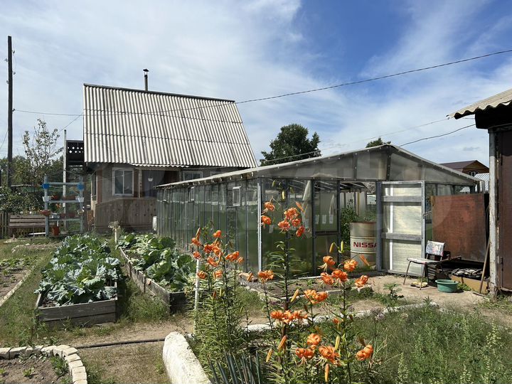 Дача 40 м² на участке 8 сот.