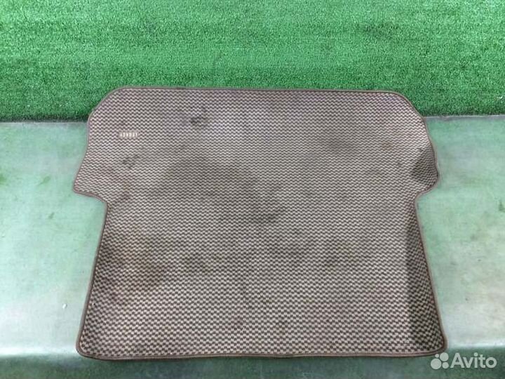 Коврик багажника Subaru Legacy BH5 EJ206 1999