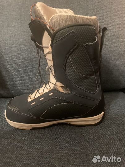 Ботинки женские горнолыжные Monarch 40 размер