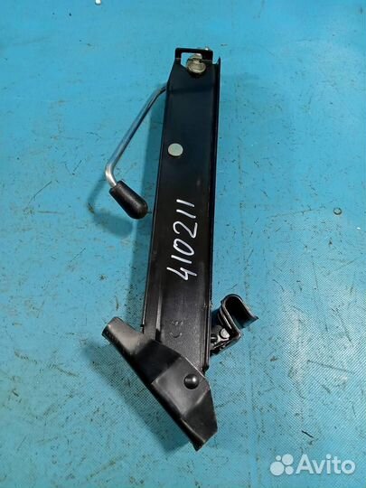 Домкрат VW Tiguan (2011-2016)