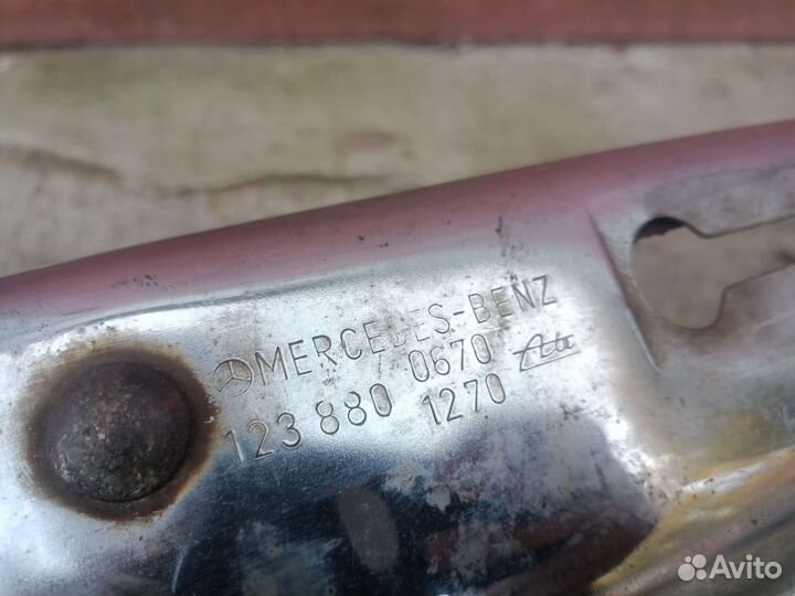 Бампер передний Mercedes W123