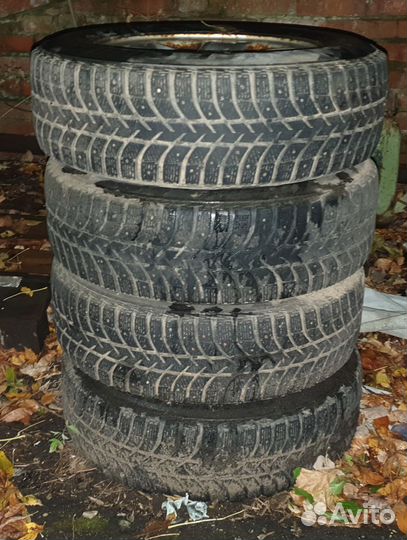 Bridgestone Ice Cruiser 5000 16/70 R16