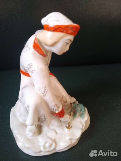 Статуэтка иван царевич и лягушка