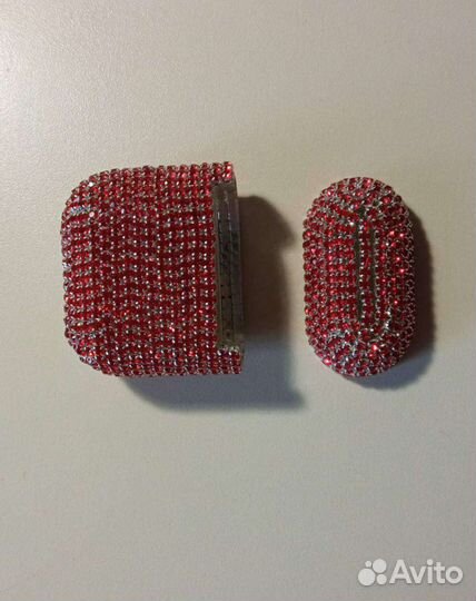 Чехол на беспроводные наушники Airpods