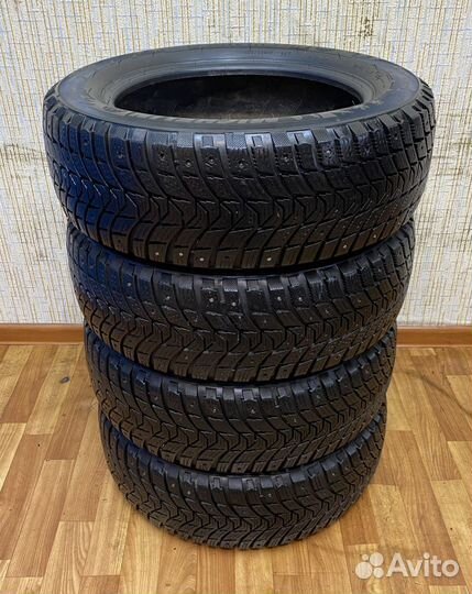 Michelin X-Ice North 3 195/55 R15