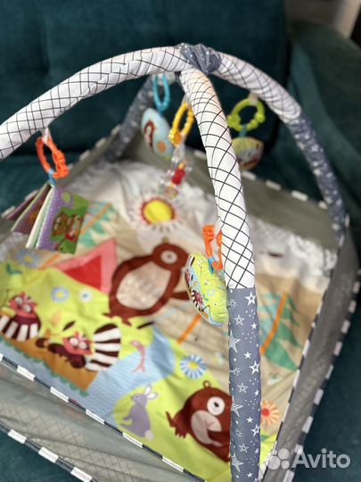 Развивающий коврик