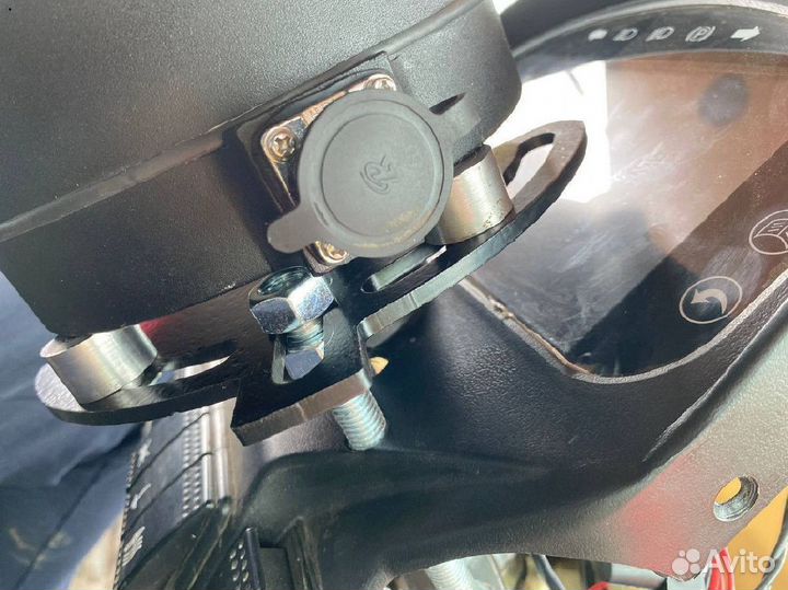 Агронавигатор подруливатель Кампус Лейос