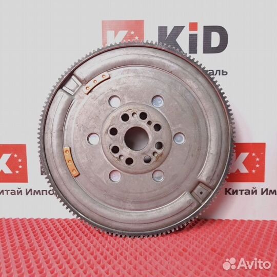 Маховик Changan Uni-T